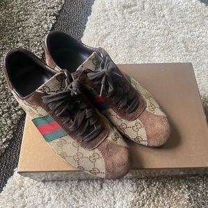 Gucci Sneakers